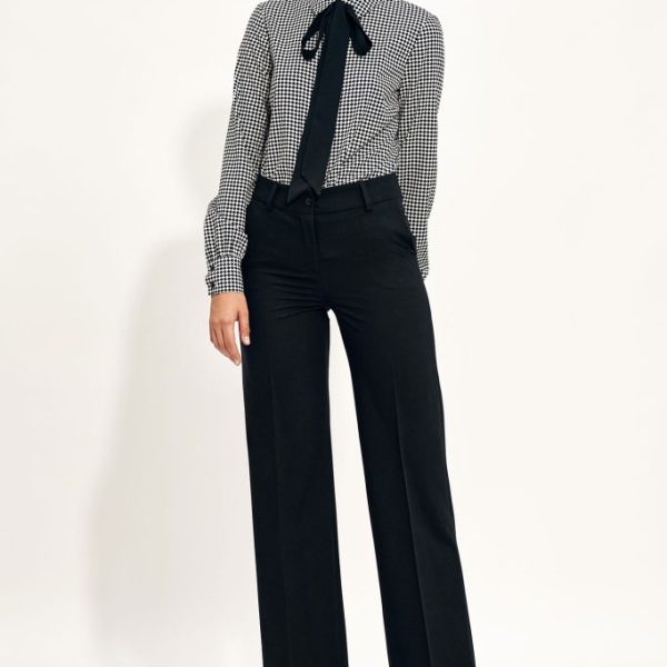 Czarne spodnie typu wide leg - SD68