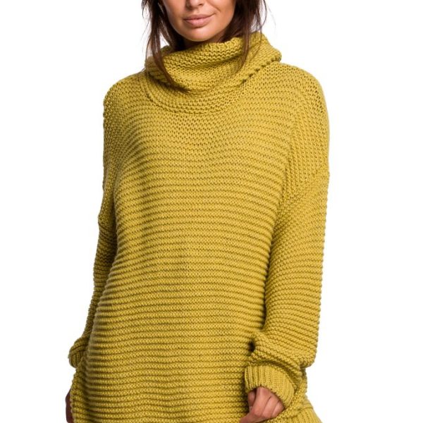 BK047 Sweter oversize z golfem - limonkowy