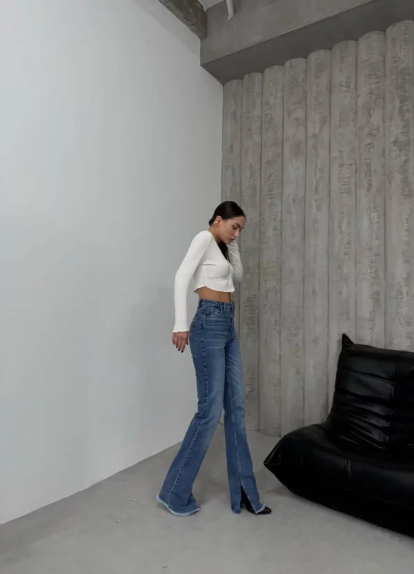 Spodnie jeansy ciemnoniebieskie - obrazek 3