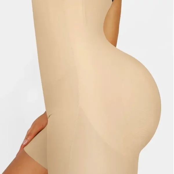 Bezszwowy Bodyshaper z push up w 2 kolorach